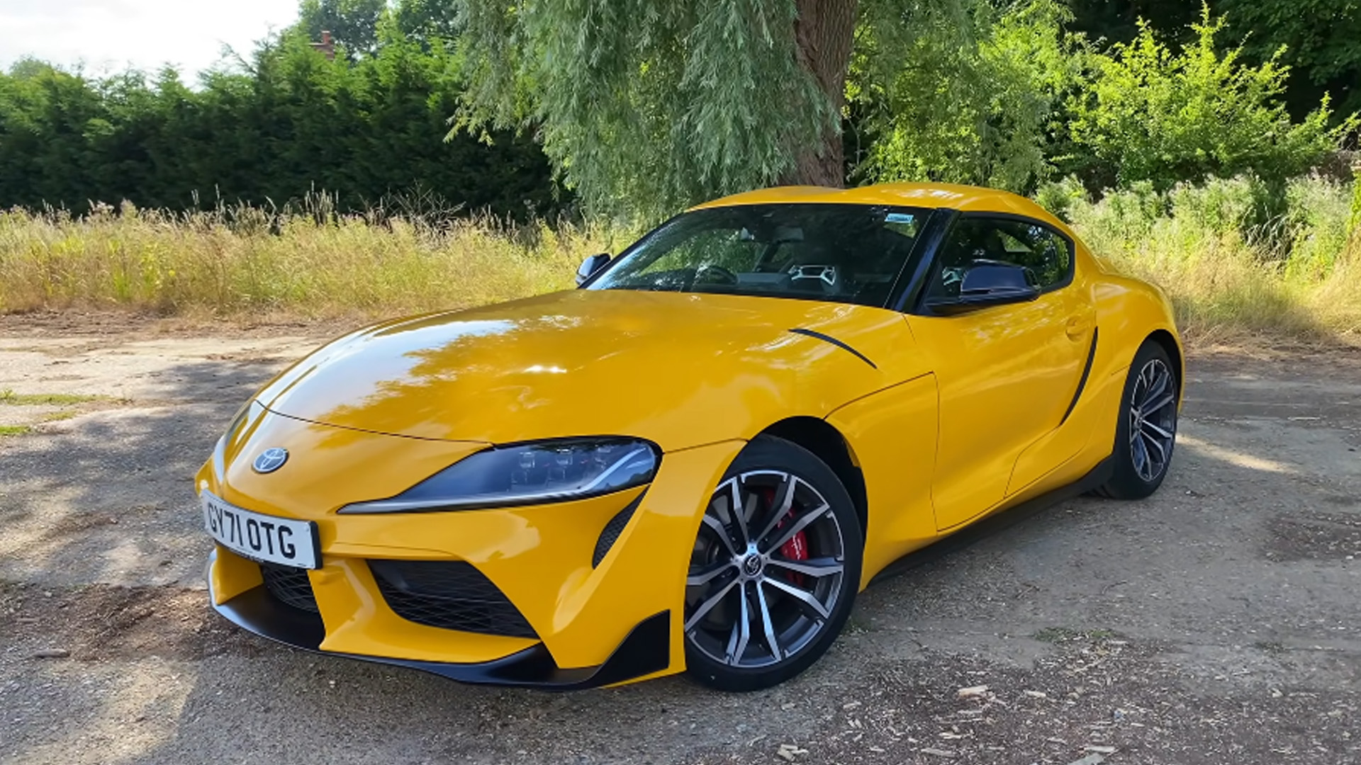 Toyota GR Supra 2.0 makes its own case