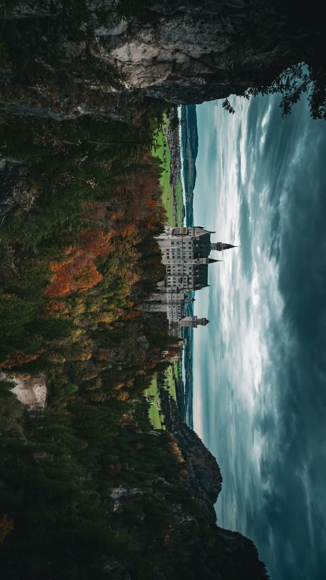 Sample footage from the pocketable LAOWA 15mm f5 cookie lens