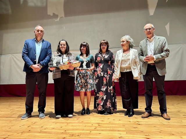 Aránzazu Santiago y Raquel Dávila, 