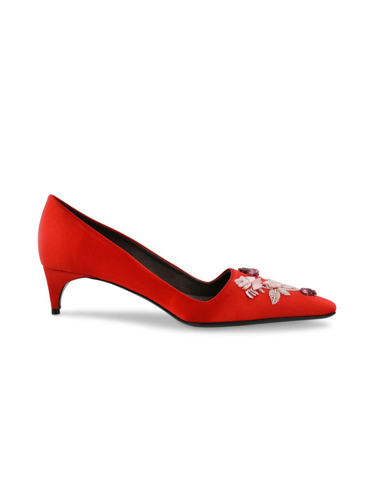 Screenshot now, shop later: The 8 spring 2027 shoe trends that will ...