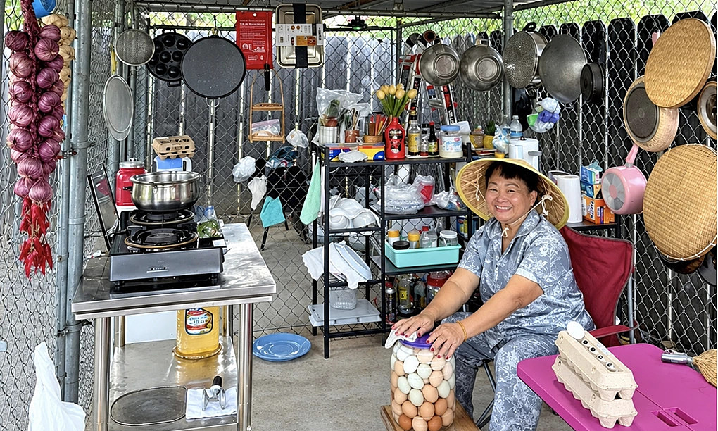 Vietnamese woman turns California backyard into a slice of the Mekong Delta