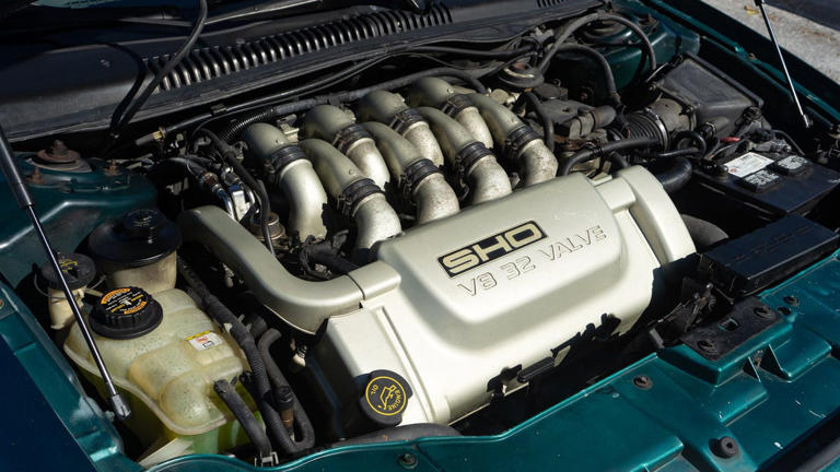 5 cars that were worse after switching to a V-8 engine