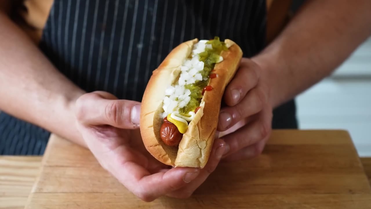 He turned a simple hot dog into a $300 luxury meal but does it actually ...