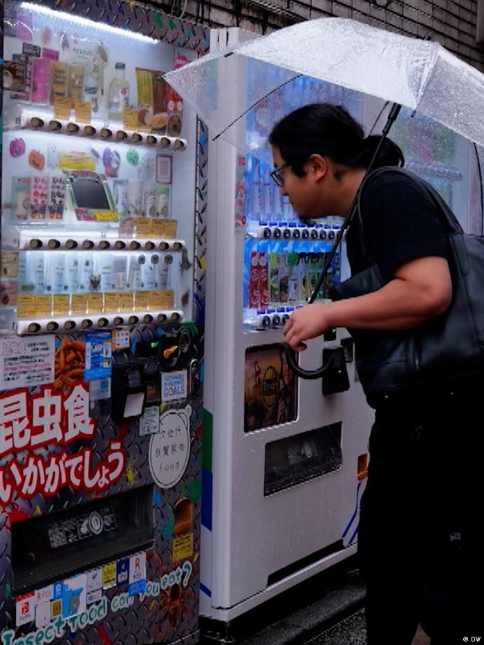 Japan vending machines sell anything