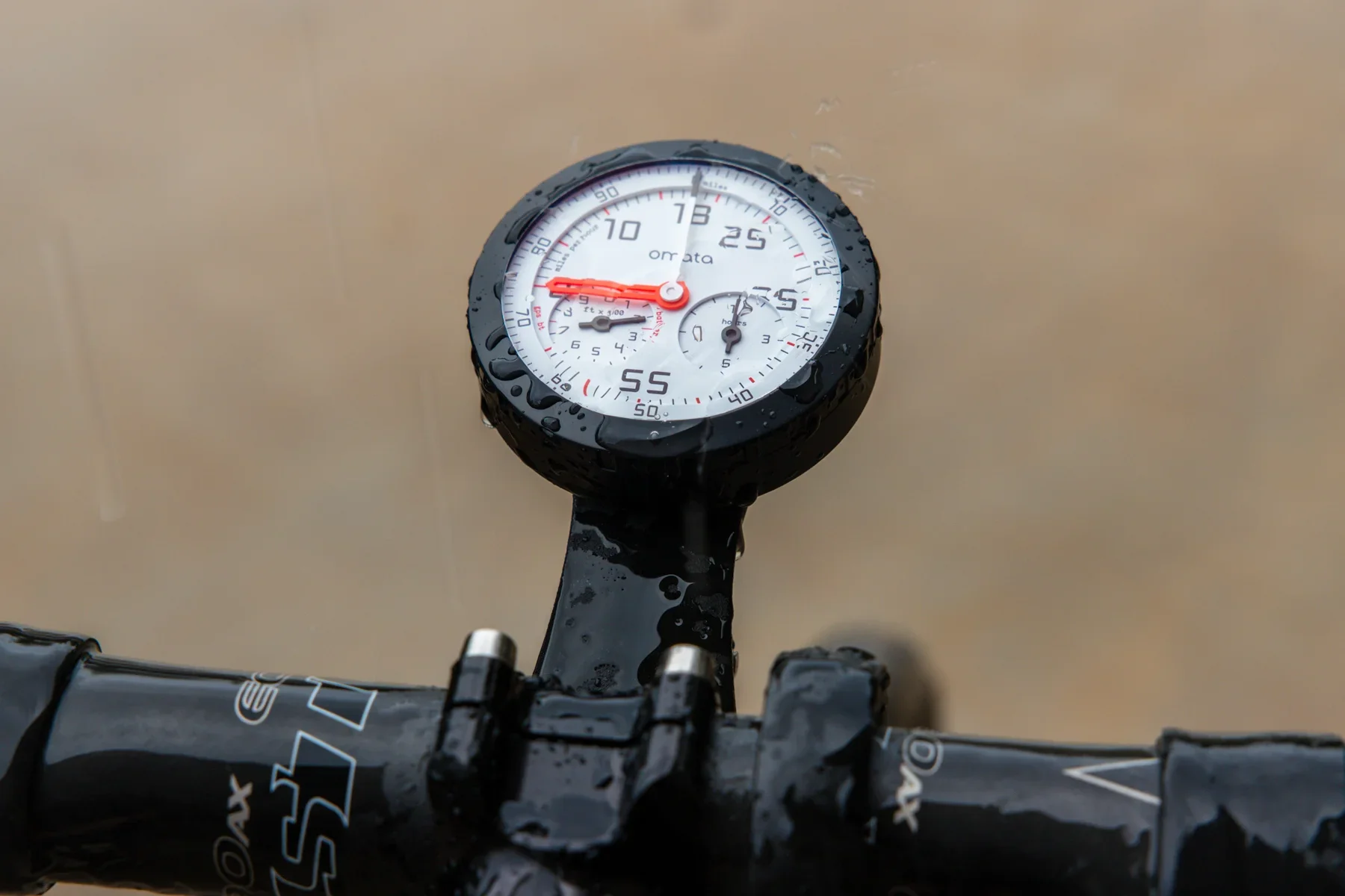 Silca revives cult classic Omata analog bike computer—but only a ...