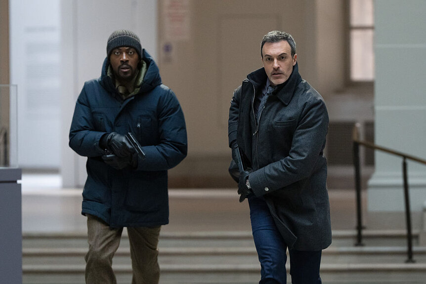David Ajala reveals Reid Scott's Law & Order chase scene hack: 