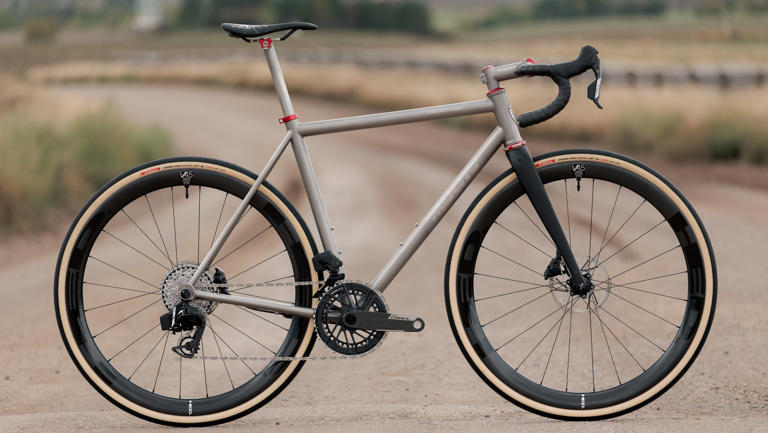 Moots launches the County Line — an all-road bike fit for SBT