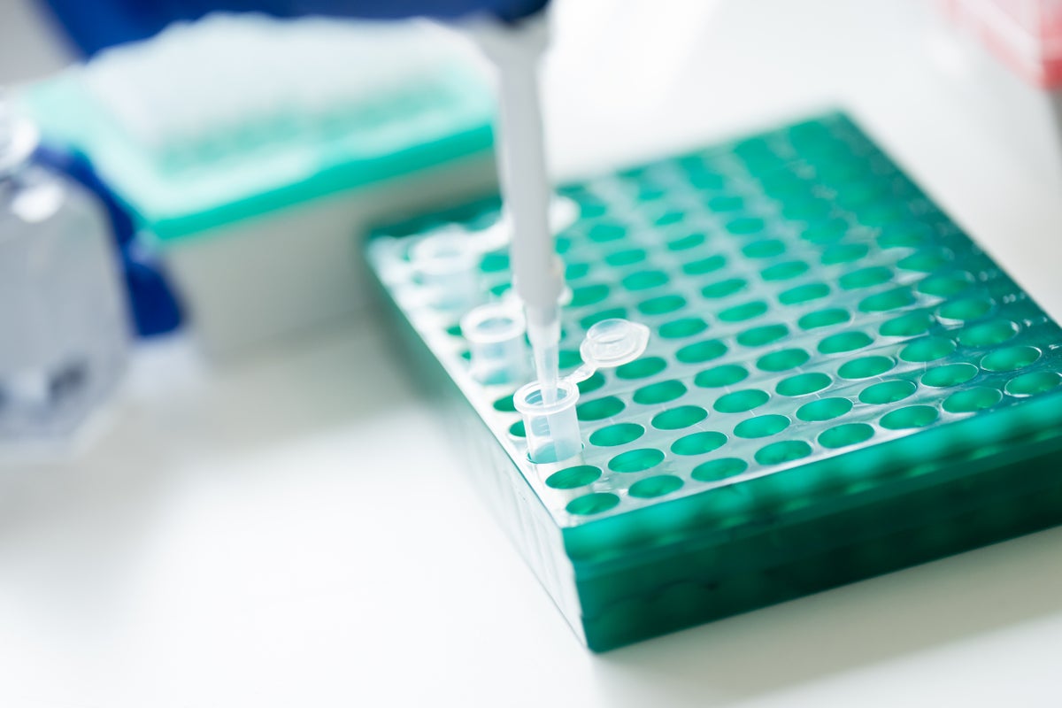 NHS gets its first lab for personalised cancer patient treatment