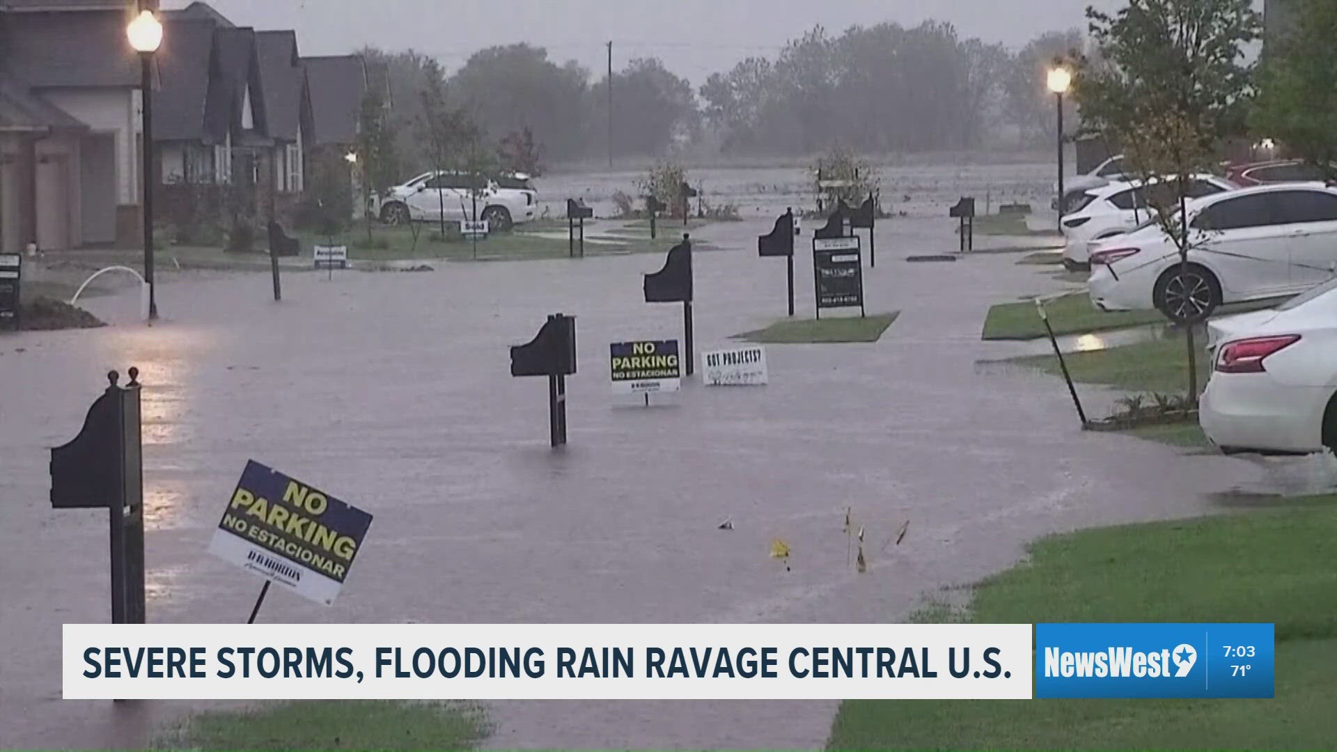Severe storms, flooding rain ravage central United States