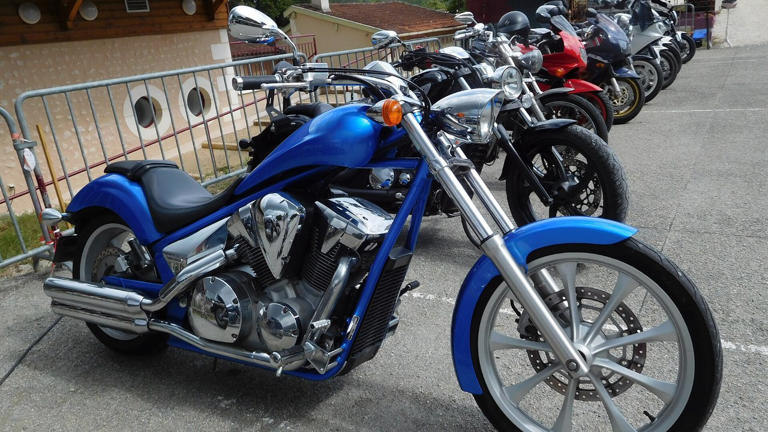 Honda recalls 4,206 VT1300CX and VT750 cruisers because the fuel pump ...
