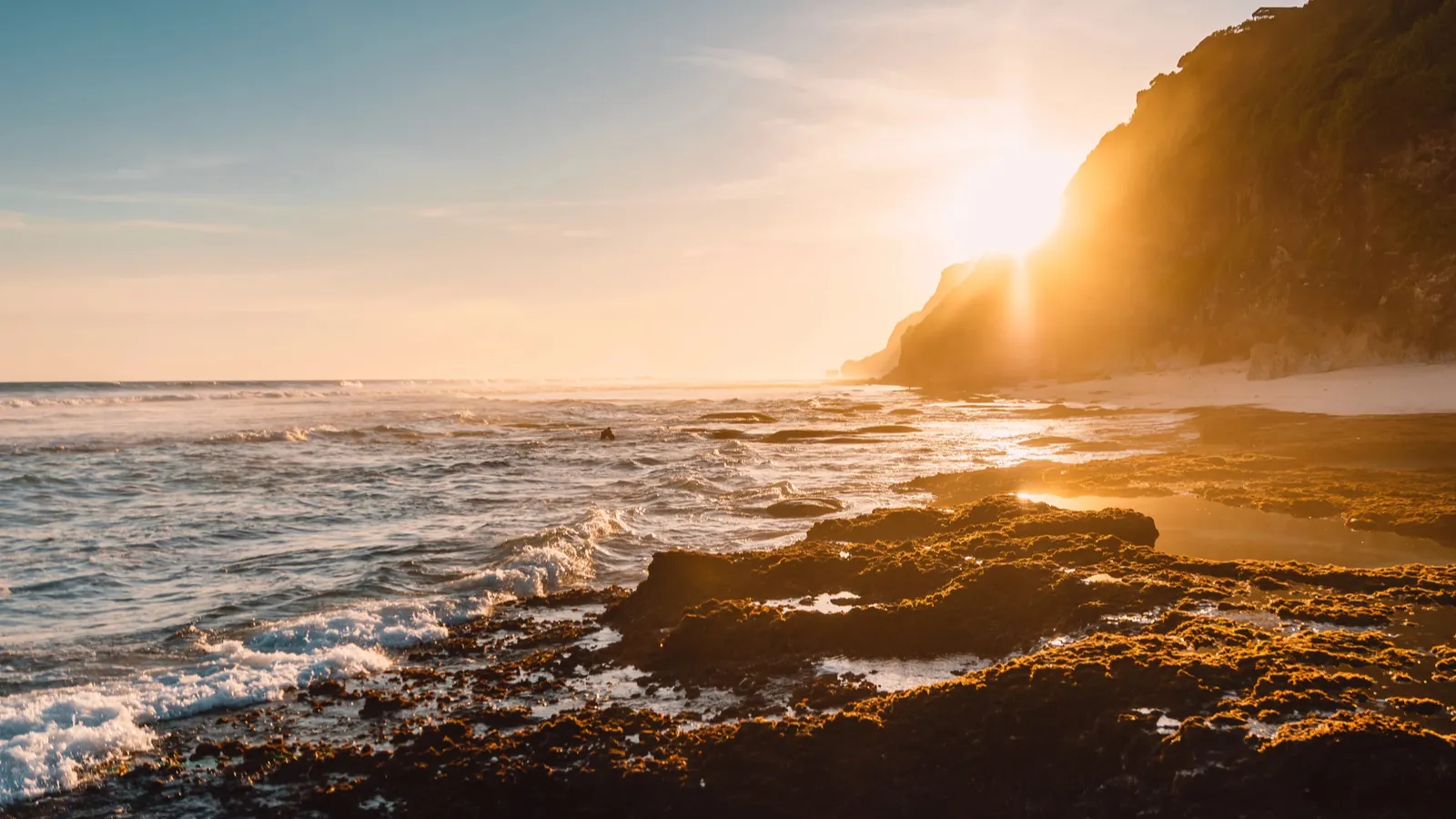 California beaches close as unusually high ocean water levels raise ...