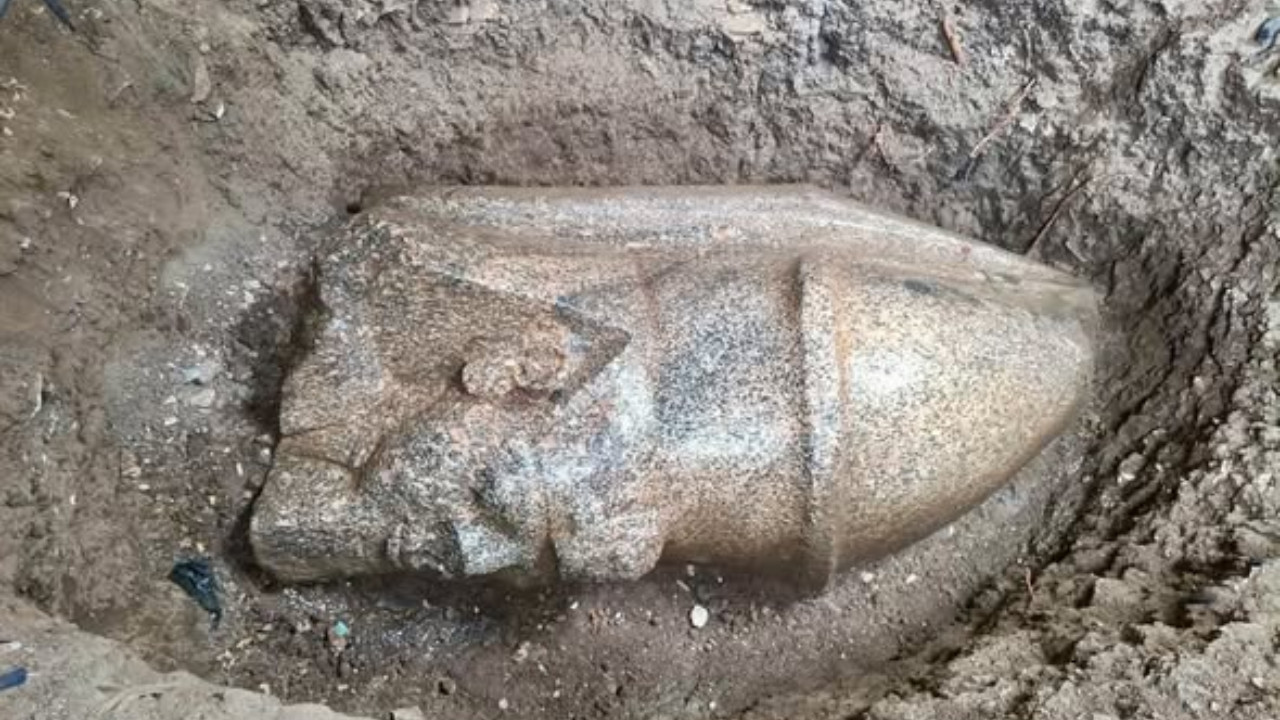 28-foot statue of biblical pharaoh who enslaved Israelis discovered by ...