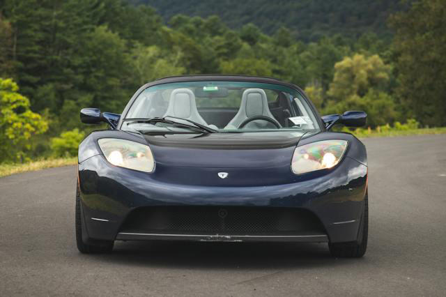 2008–11 Tesla Roadster: Digital heart, analog body, tempting price