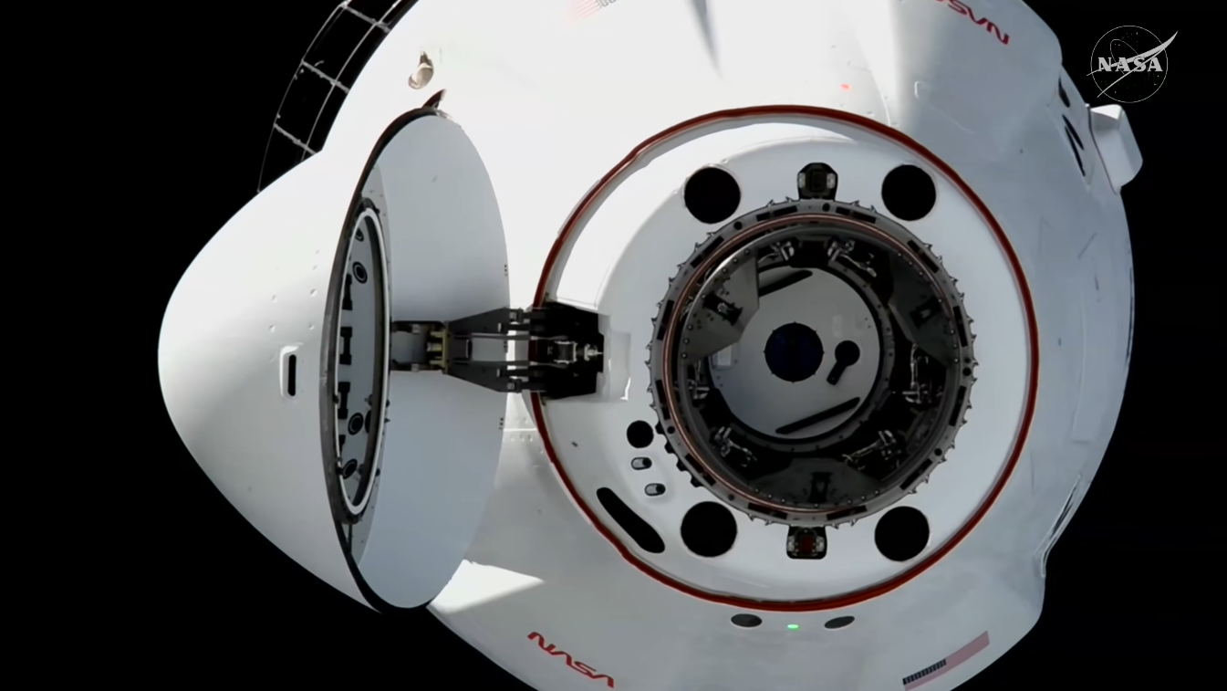 SpaceX Cargo Dragon delivers more than 6,000 pounds of supplies to the ISS