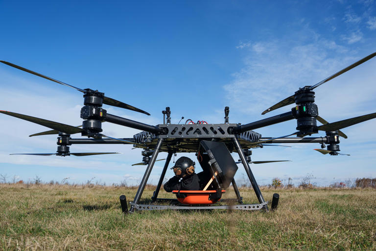 Ukraine testing new 'evacuation drone' that rescues wounded soldiers