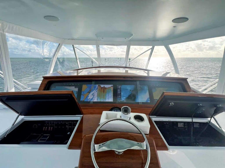 Saranita: Merritt 77 boat review