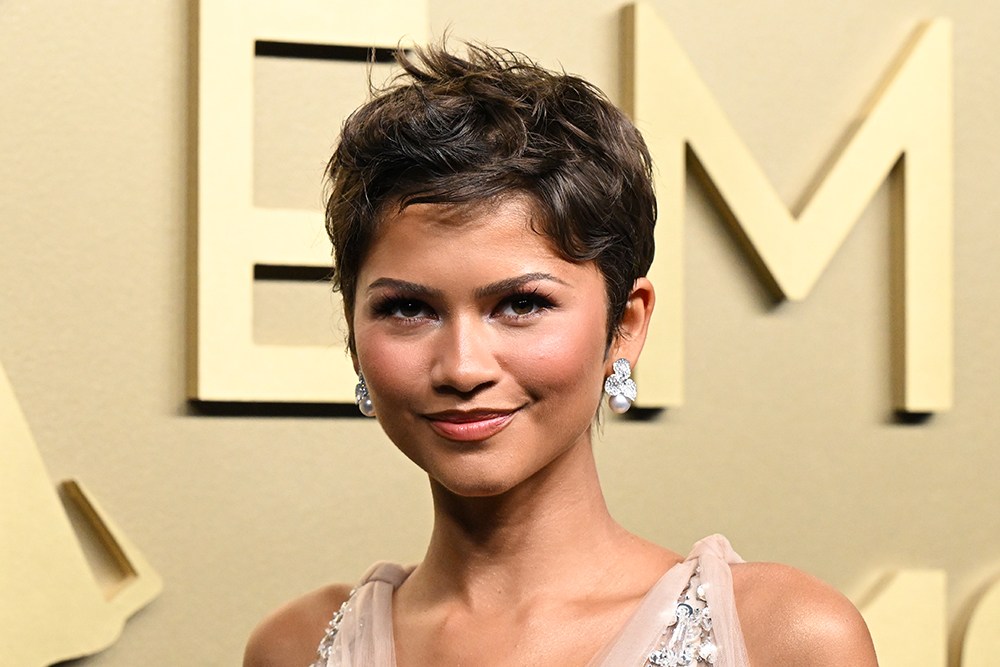 Zendaya to star in Alex Garland sci-fi film at A24