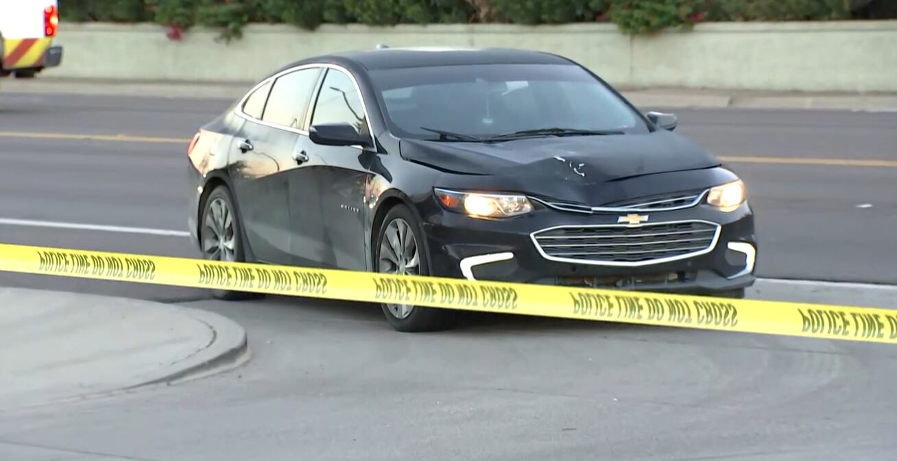 Man seriously hurt after being struck by car in Glendale