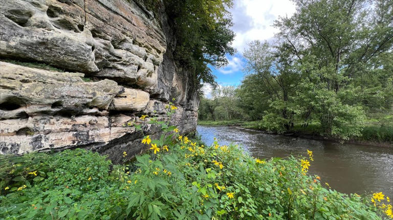 An hour away from Madison is Wisconsin's riverfront state park with ...