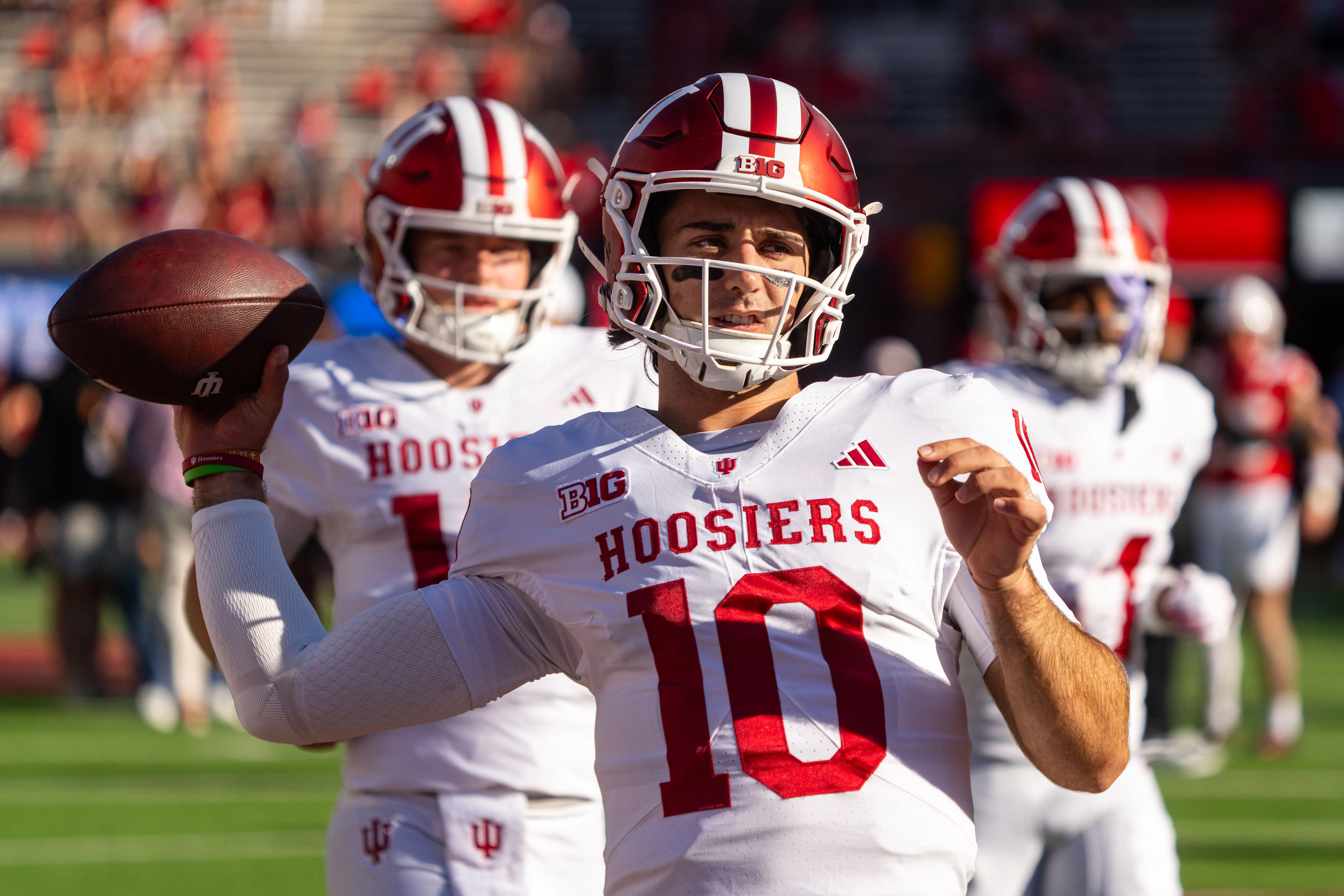 Field level seats for Indiana vs Ohio State cost more than $1,500
