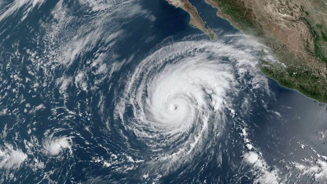 Why a Small Shift in Trudy’s Path Could Change Mexico’s Storm Impact?