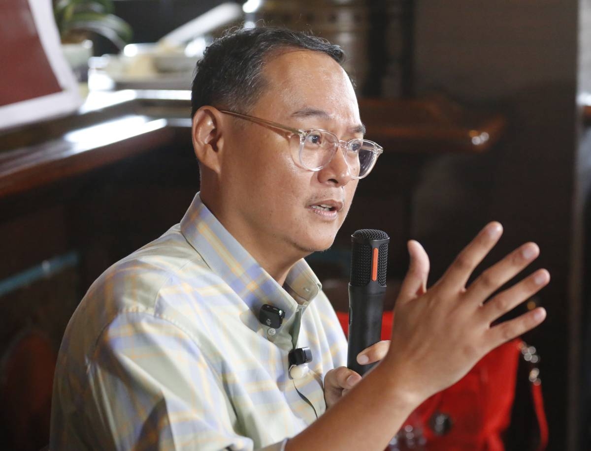 Govt sees operational NSCR by 2027