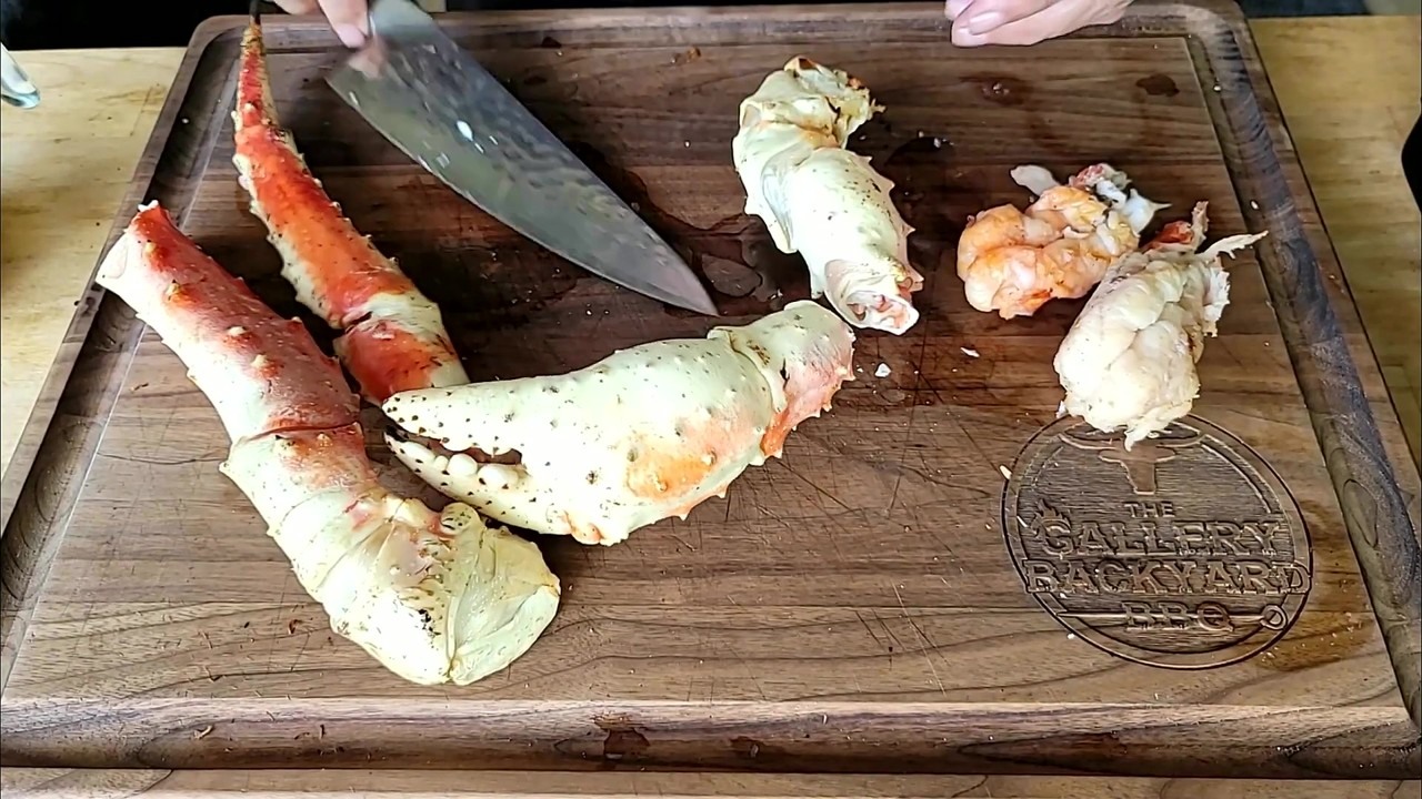 Maine lobster and Alaskan king crab rolls get tarragon butter