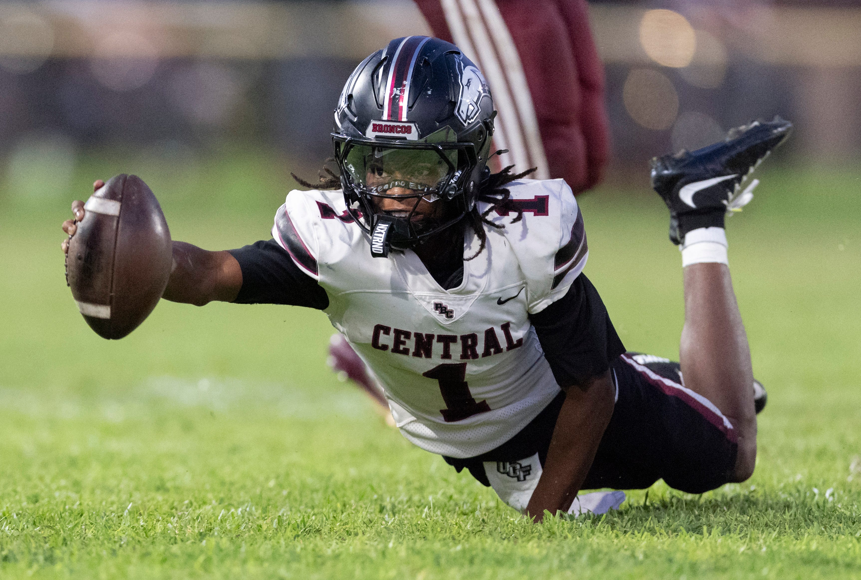 Live Palm Beach County high school football: Week 9 FHSAA scores
