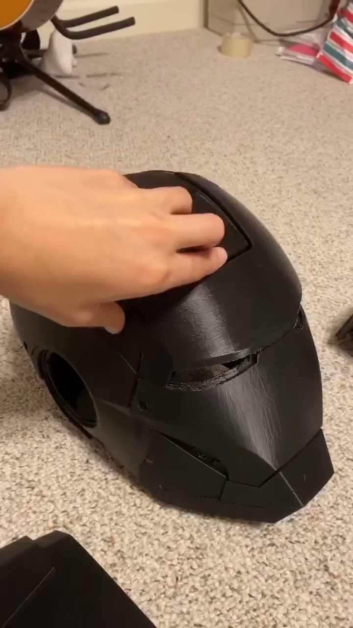 I made Iron Man pieces—here’s how! ⚙️