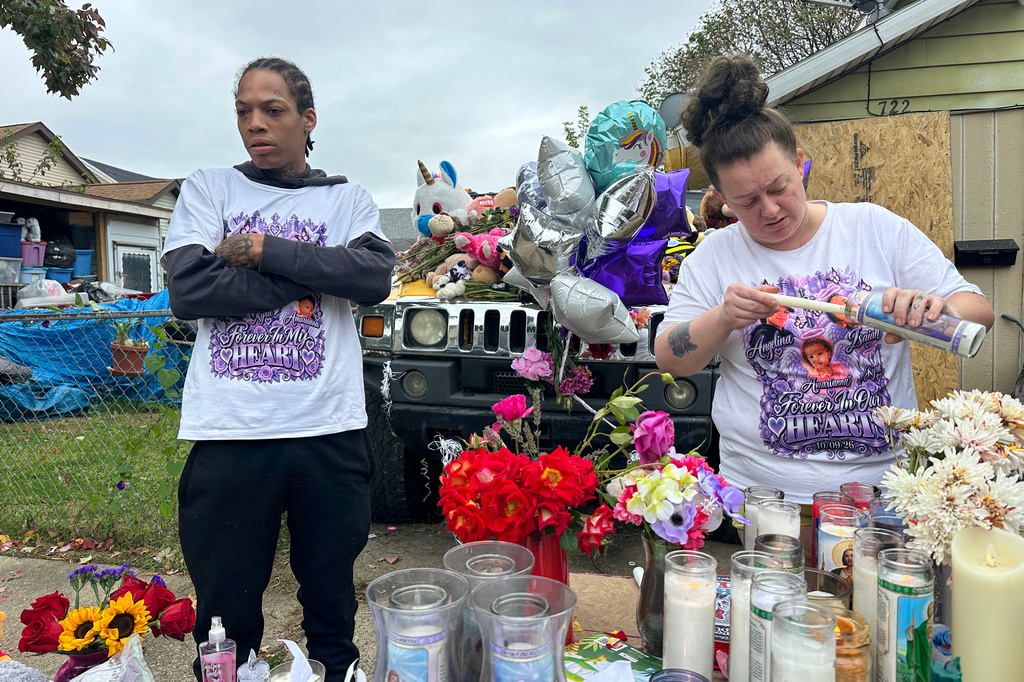 Pennsylvania man who killed family had controlled their movements and ...