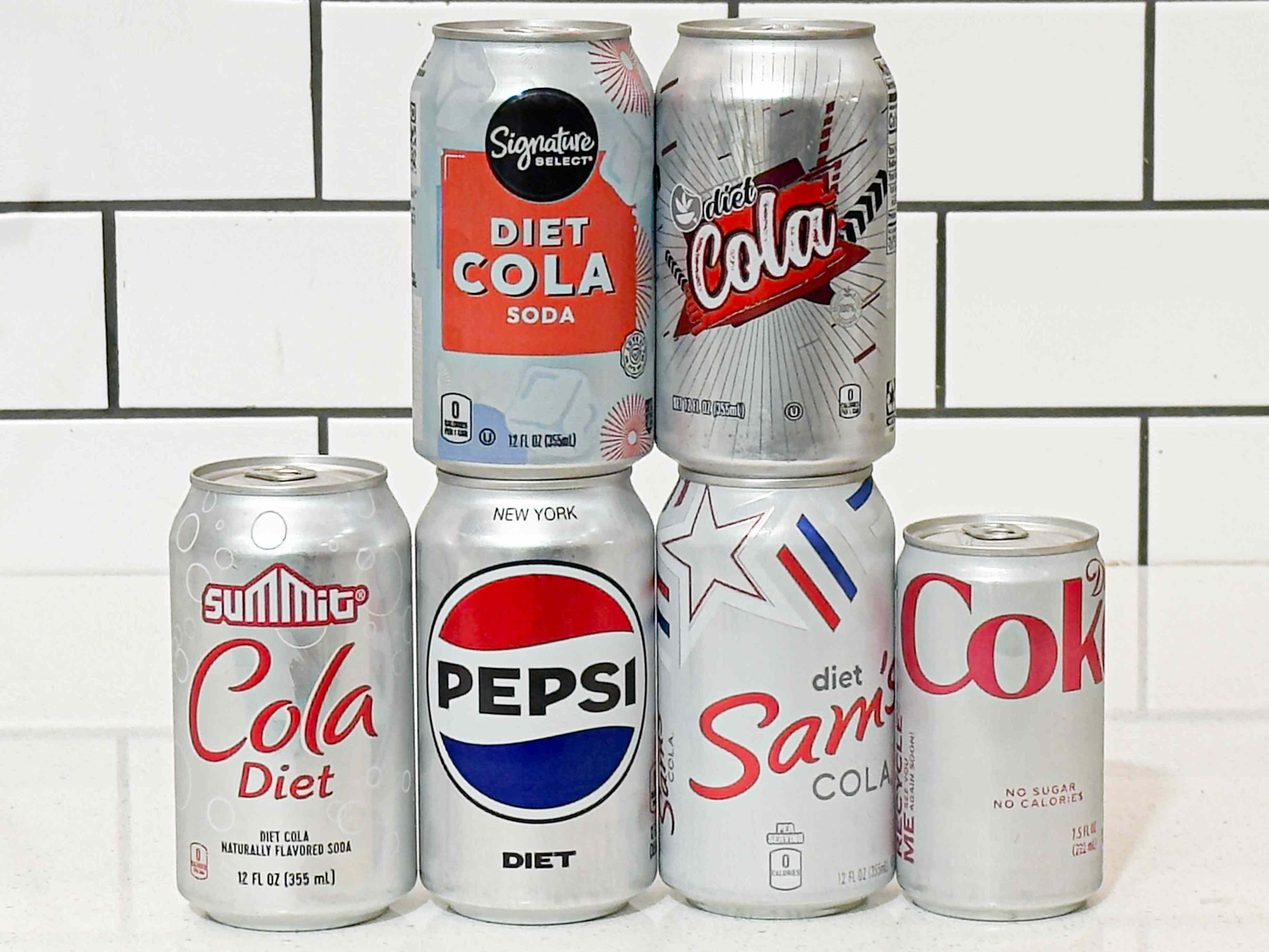 We tried 6 diet colas for flavor, fizz, and aftertaste. These 2 came ...