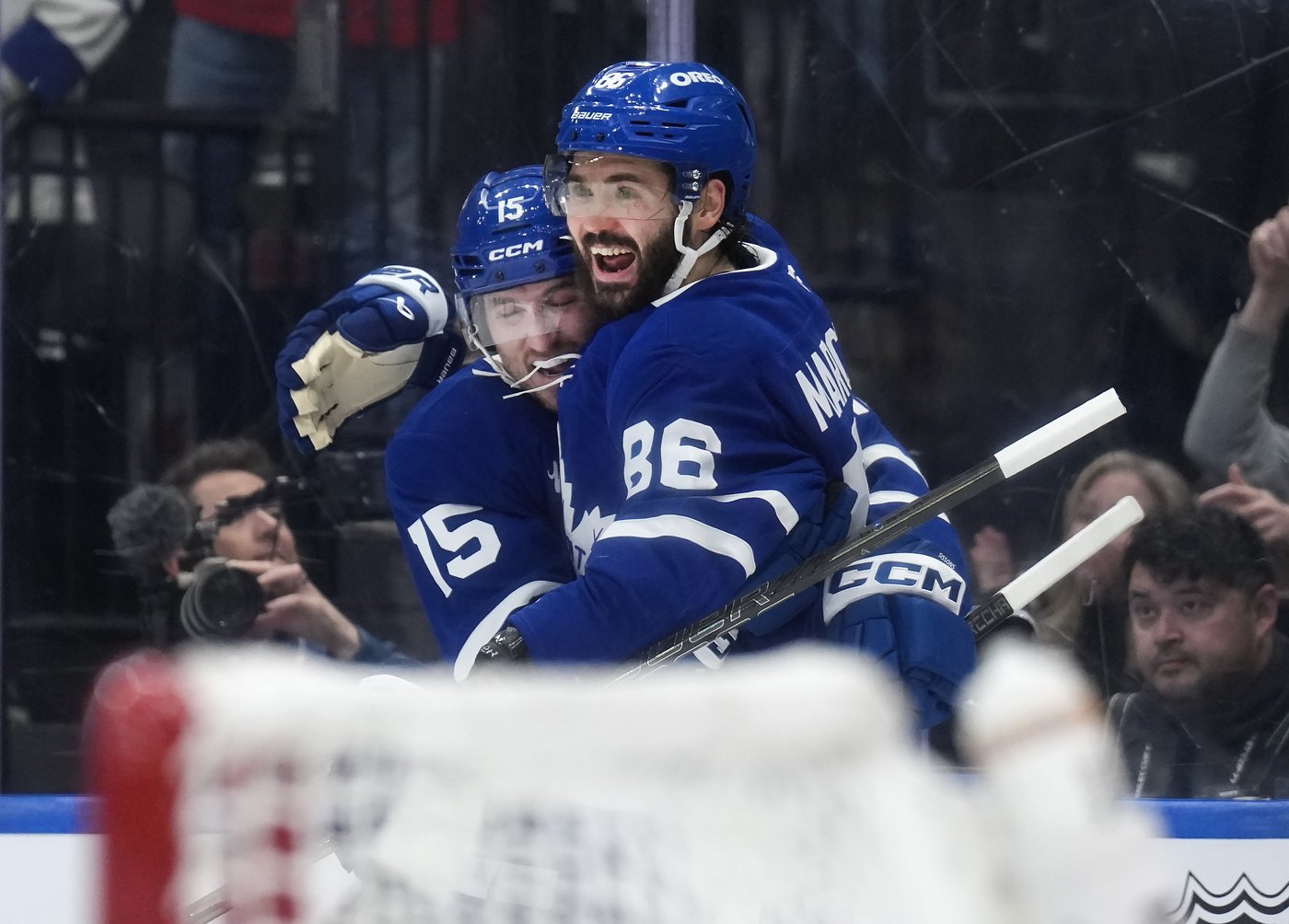 Moving Kirill Marchenko to line with John Tavares works for Maple Leafs