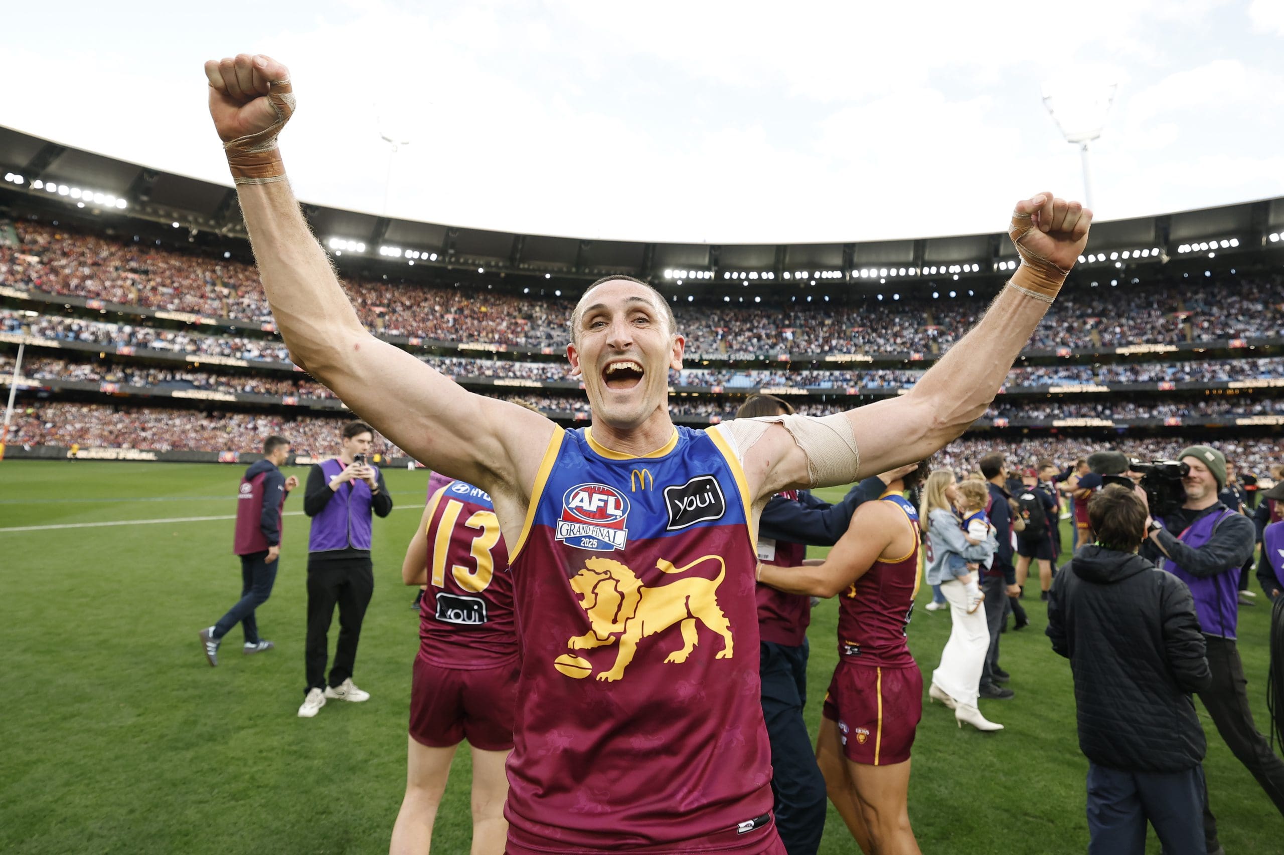 AFL premiership ruckman joins Victorian club in coaching role
