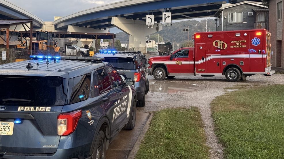 One killed after vehicle goes off interstate in Charleston, police say