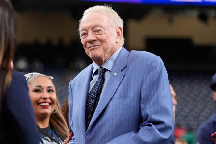 Jerry Jones is frustrated with Dallas' 2-4 record and makes a major ...