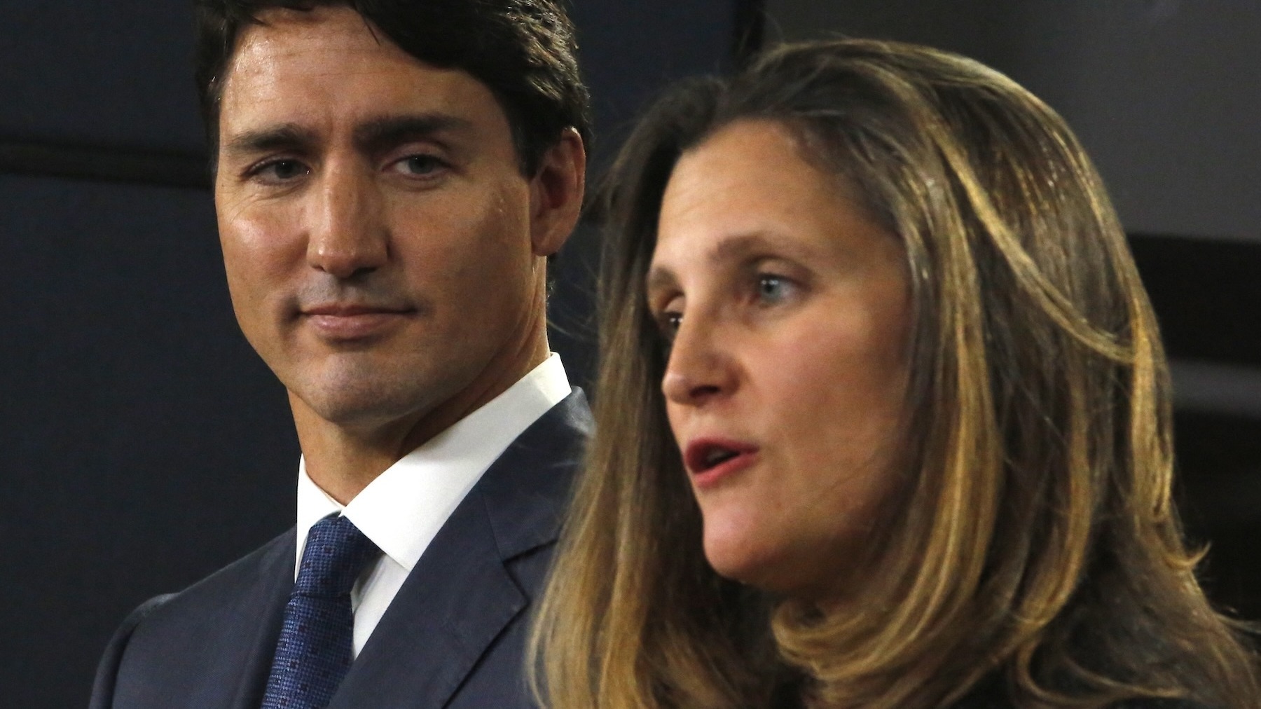 Chrystia Freeland arremete contra Justin Trudeau en su nuevo libro