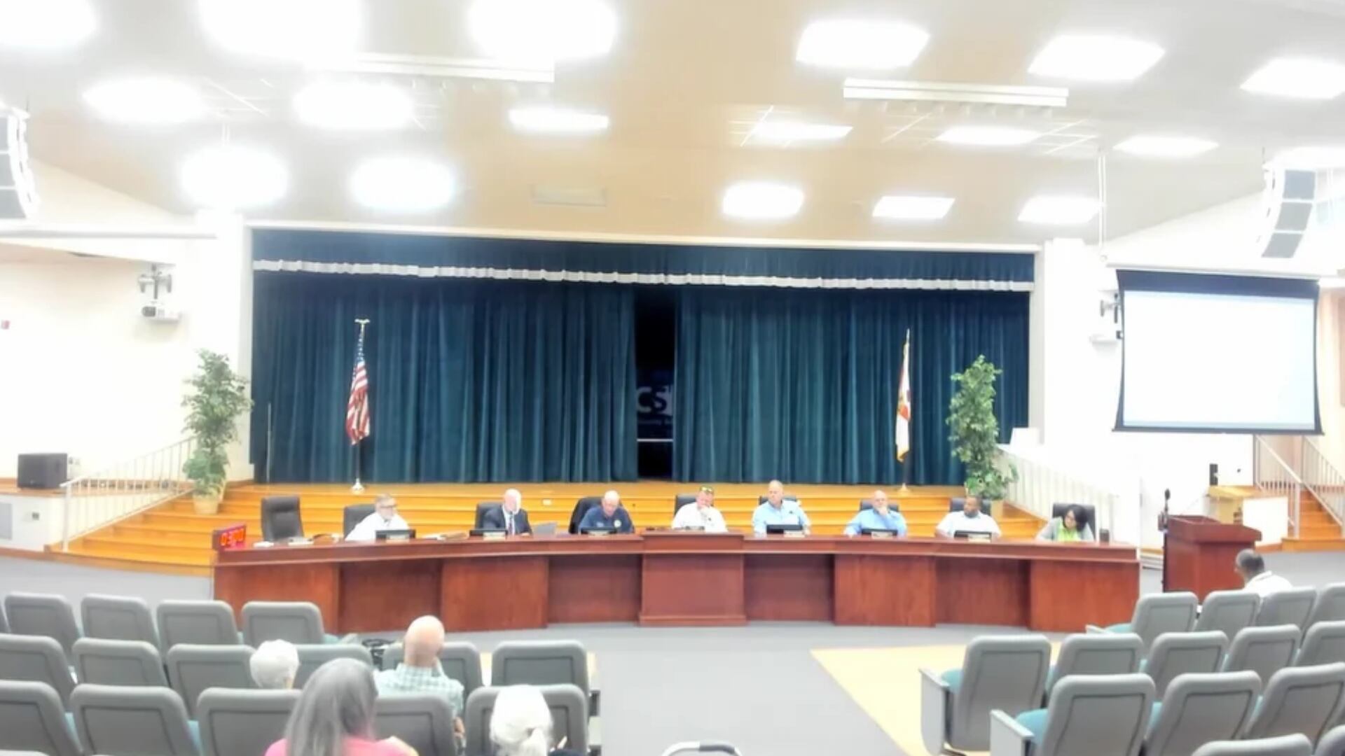 Columbia County approves short-term animal enforcement deal with Lake City