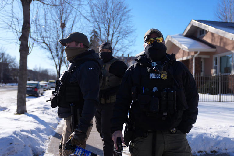 DOJ sues St. Paul over mask ban and ID requirements for federal agents ...