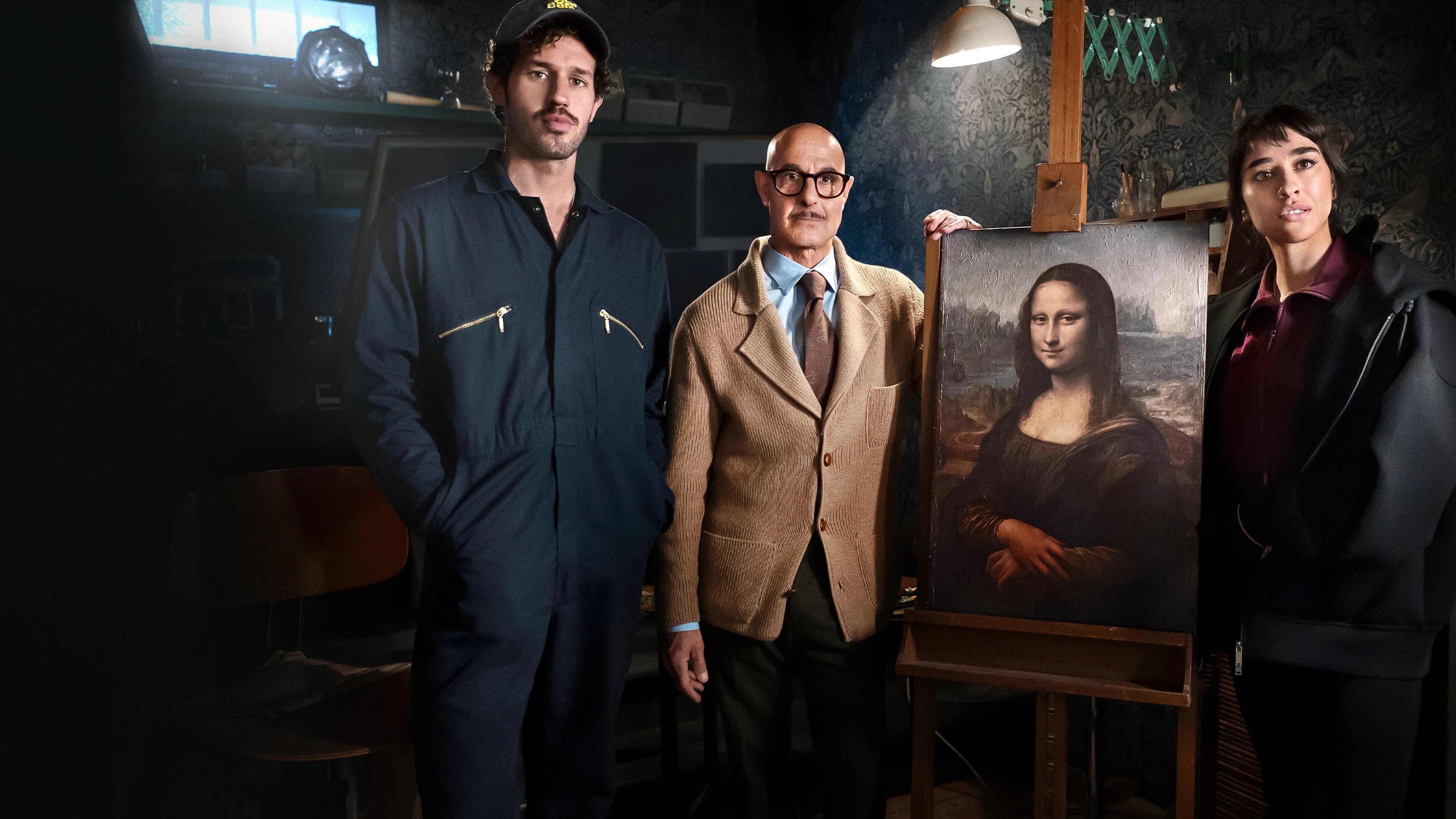 Stanley Tucci plans to steal the Mona Lisa in 'Masterplan'
