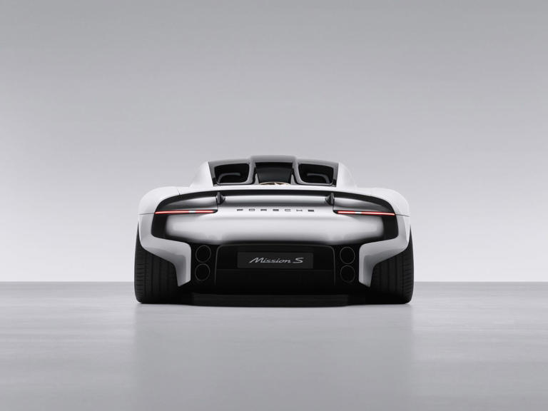 View interior and exterior photos of the Porsche Mission S concept car