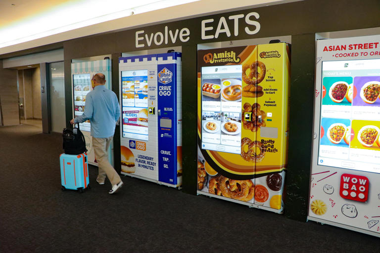 CVG adds 24/7 dining options for hungry travelers