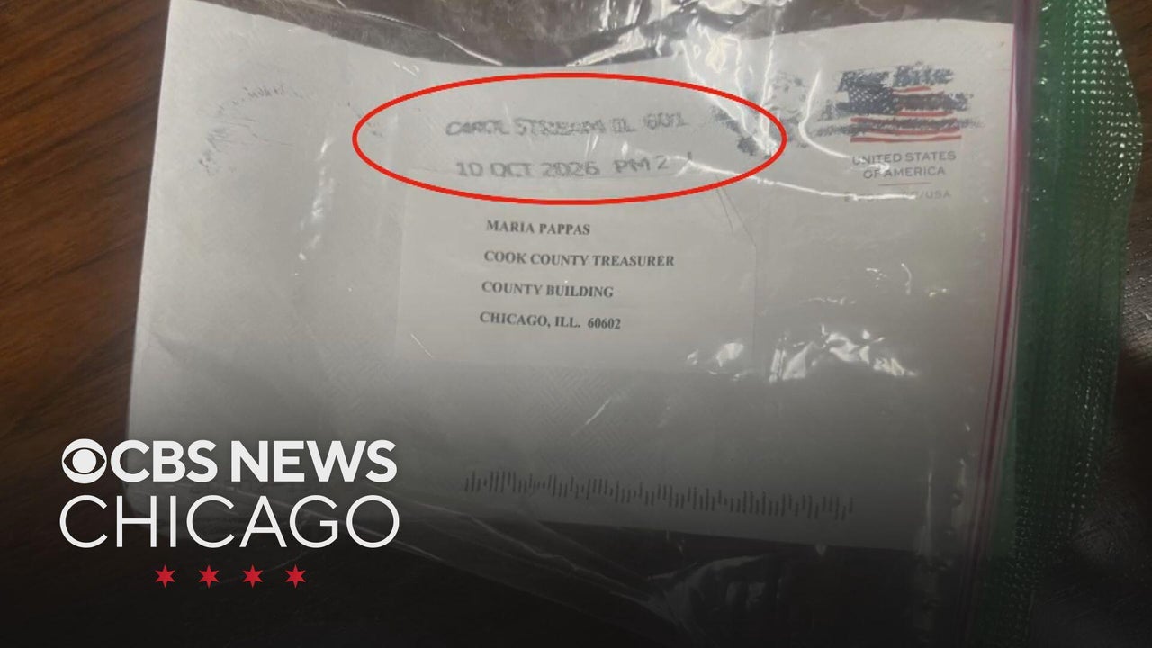 Envelope with white powder sent to Cook County Treasurer Maria Pappas ...