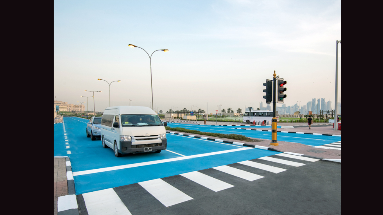 Qatar painted roads blue to fight heat in a 2019 pilot testing 50% ...