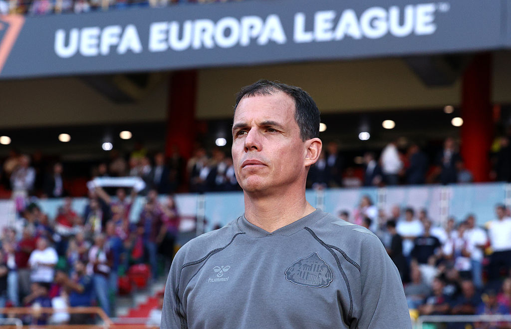 Six changes: Sunderland team news explained as Régis Le Bris names ...