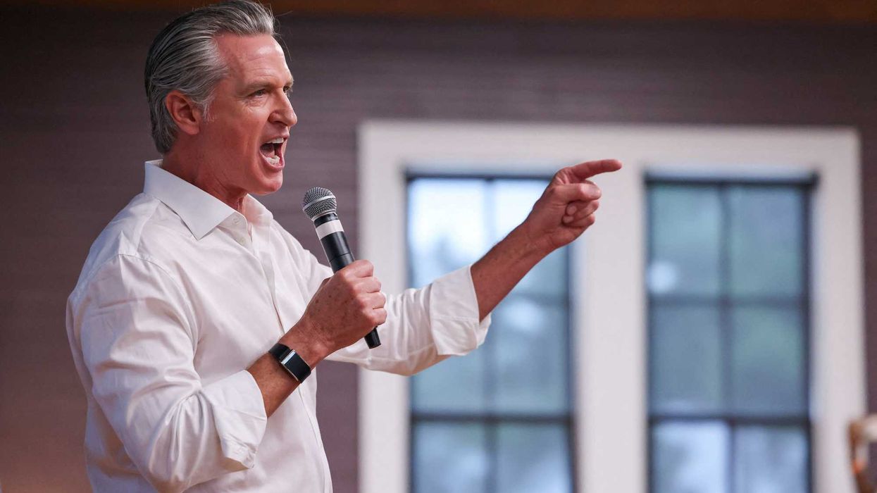Alarms blare over Trump DOJ's new demand for California elections ...