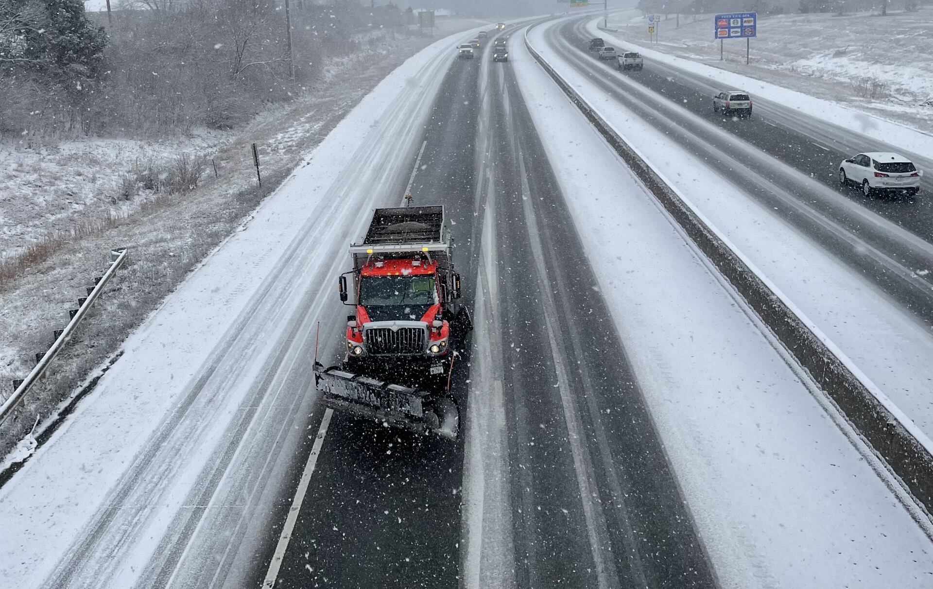 New online tool offers real-time look at snow removal in Kansas
