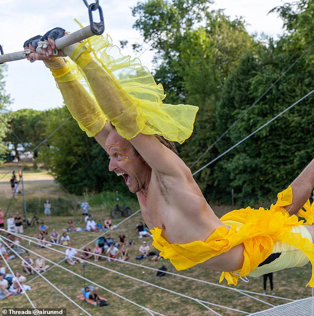 Trapeze artist doctor killed himself and daughter, 3, after going on ...