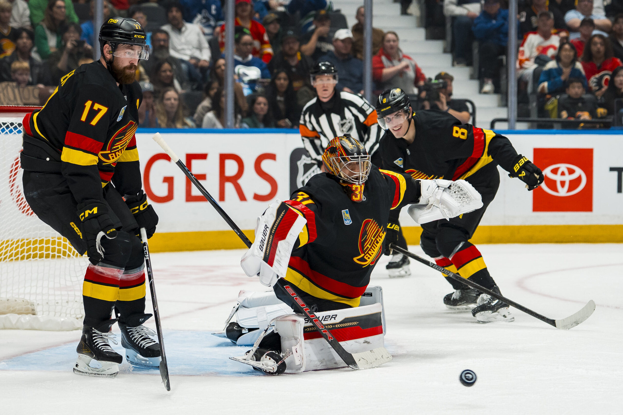 What’s behind the early struggles from Canucks’ Zeev Buium and Filip ...