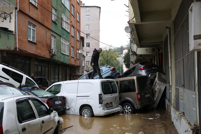 Is it safe to travel to Turkey? Flooding prompts Foreign Office update