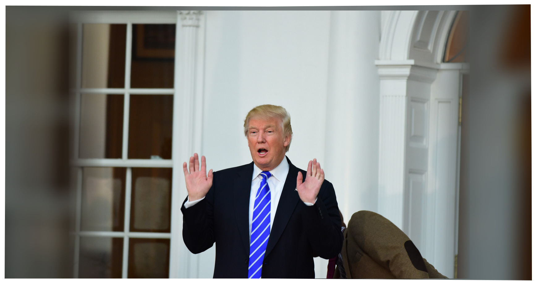 Report: Four gold chandeliers for Trump’s birthday came with a $50,000 ...